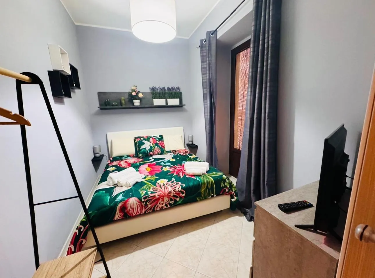 Caronda Etnea House Apartment Catania 0*,  Italy